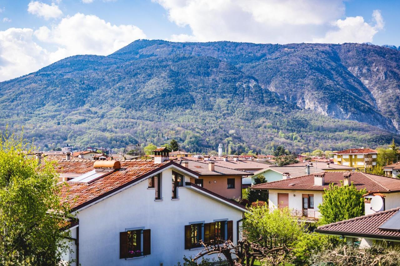Appartamento Borgo Peschiere マニアーゴ エクステリア 写真